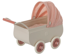 Load image into Gallery viewer, Maileg - Pram, Mouse - Coral
