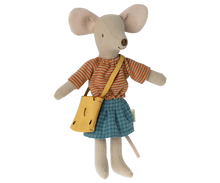Load image into Gallery viewer, Mum Clothes For Mouse