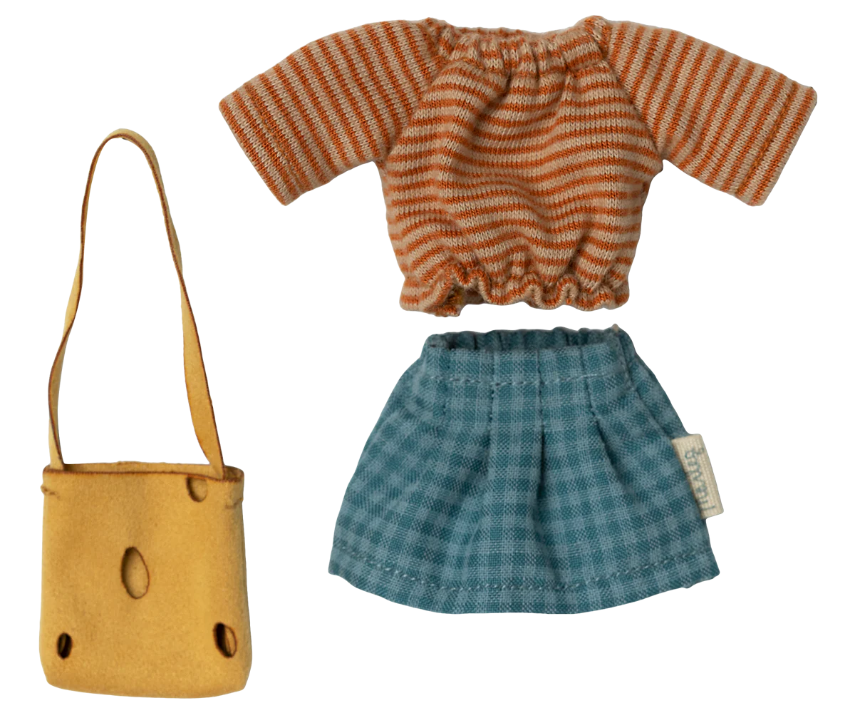 Mum Clothes For Mouse