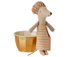 Load image into Gallery viewer, Maileg - Wellness Mouse, Big Sister - Rose