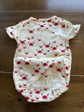 Load image into Gallery viewer, Fin &amp; Vince - Organic Wrap Onesie - Crabs