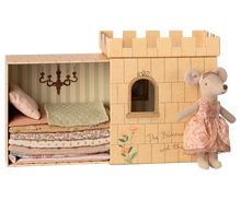 Load image into Gallery viewer, Maileg - Princess and the Pea, Big Sister Mouse