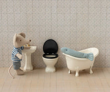 Load image into Gallery viewer, Water Closet, Mouse - Off White