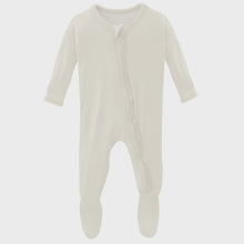 Load image into Gallery viewer, Kickee Pants - Muffin Ruffle Footie With 2 Way Zipper - Natural
