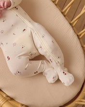 Load image into Gallery viewer, Quincy Mae - Bamboo Zip Footie - Winter Wonderland