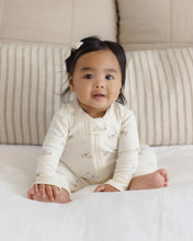 Load image into Gallery viewer, Quincy Mae - Long Sleeve Sleeper - Bunnies