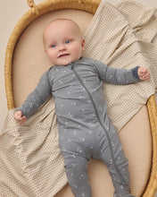 Load image into Gallery viewer, Quincy Mae - Bamboo Zip Footie - Starlight