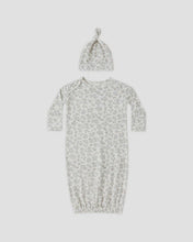 Load image into Gallery viewer, Quincy Mae - Bamboo Baby Gown + Hat Set - Blue Floral NB