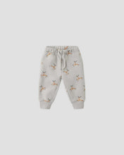 Load image into Gallery viewer, Quincy Mae - Relaxed Fleece Sweatpant - Reindeer