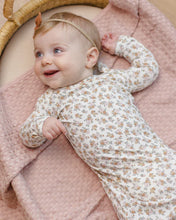 Load image into Gallery viewer, Quincy Mae - Bamboo Baby Gown + Hat Set - Wildflower NB