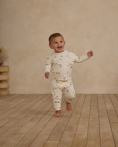 Rylee + Cru - Long Sleeve Tee + Pant Set - Desert