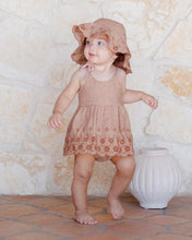 Load image into Gallery viewer, Rylee + Cru - Zenni Set - Poppy Gingham