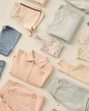 Load image into Gallery viewer, RYLEE + CRU - QUARTER ZIP SWEATSHIRT - BLUSH