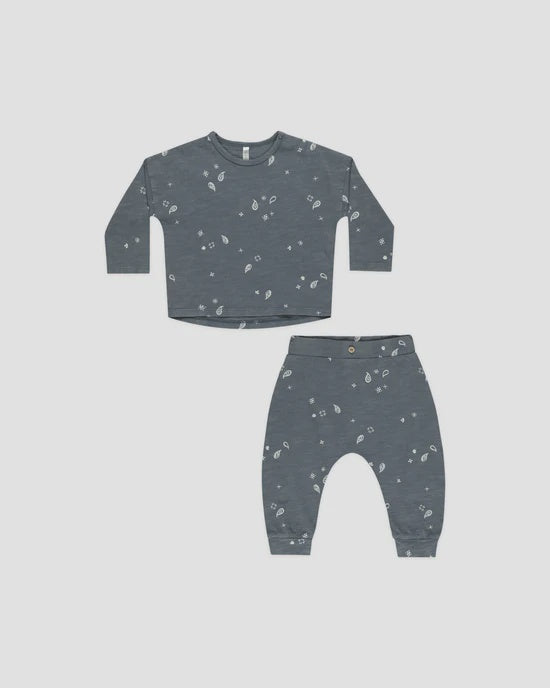 Rylee + Cru - Long Sleeve Tee + Pant Set - Paisley