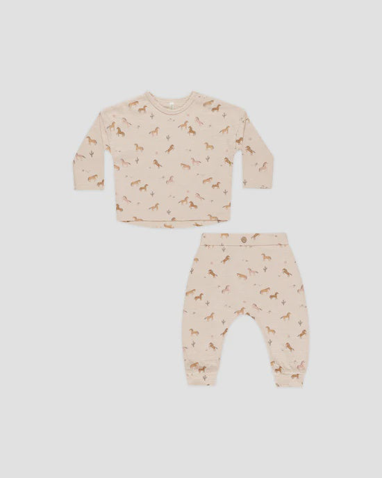 Rylee + Cru - Long Sleeve Tee + Pant Set - Horses