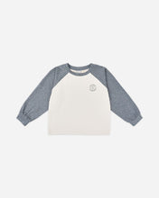 Load image into Gallery viewer, Rylee + Cru - Raglan Tee - Heathered Navy