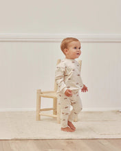 Load image into Gallery viewer, Quincy Mae - Sweatshirt - Cars