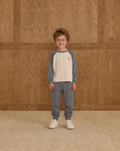 Load image into Gallery viewer, Rylee + Cru - Raglan Tee - Heathered Navy