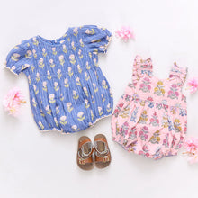 Load image into Gallery viewer, Pink Chicken - Baby Girls Via Bubble - Small Pink Flowerette
