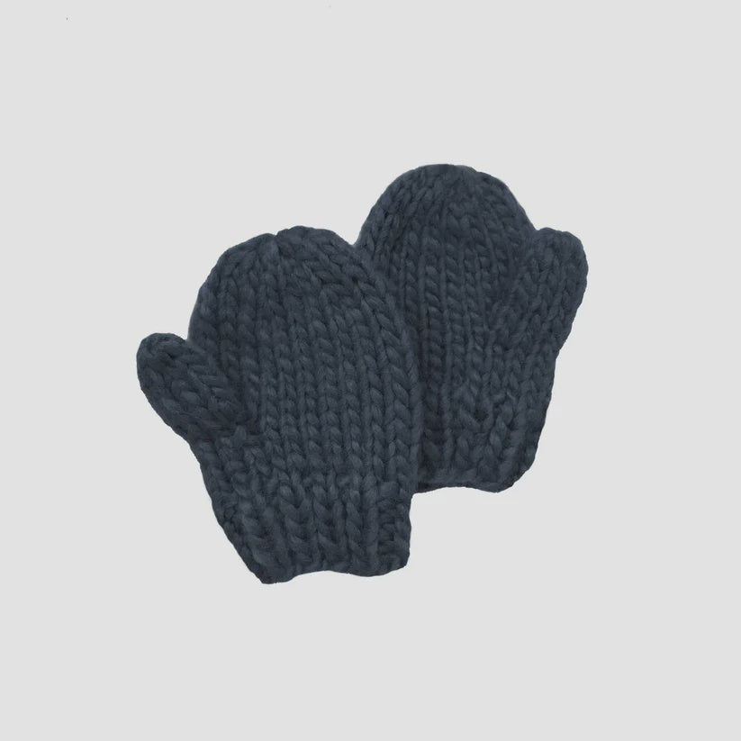 The Blueberry Hill - Classic Mittens - Navy