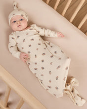 Load image into Gallery viewer, Quincy Mae - Knotted Baby Gown + Hat Set - Wild Flowers