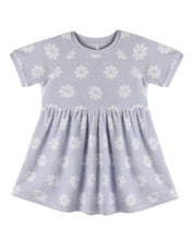 Load image into Gallery viewer, RYLEE + CRU - RAGLAN DRESS - PERIWINKLE DAISY