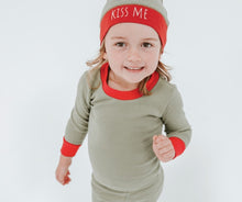 Load image into Gallery viewer, L&#39;ovedbaby Organic Holiday Kids Long Sleeve Set - Mistletoe