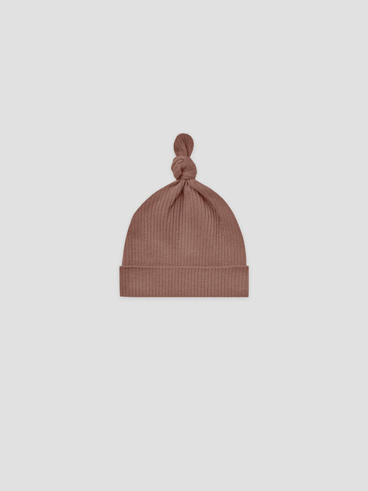 Quincy Mae - Organic Ribbed Knotted Baby Hat - Pecan