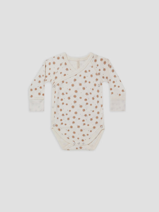 Quincy Mae - Organic Side-Snap Bodysuit - Daisy Confetti