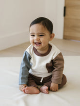 Load image into Gallery viewer, Quincy Mae - Organic Long Sleeve Pocket Tee - Ivory Colorblock