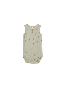 Quincy Mae - Sleeveless Henley Bodysuit - Trees