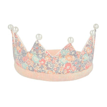 Load image into Gallery viewer, Floral &amp; Pearl Party Crown
