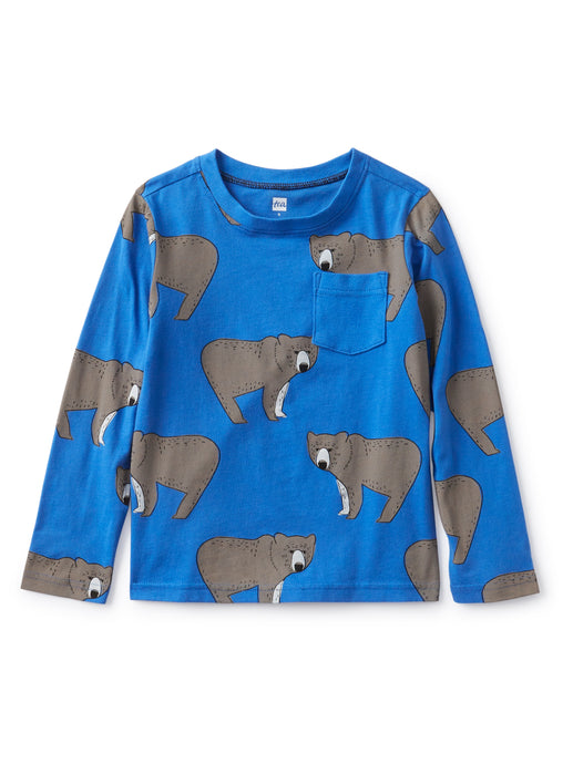 Tea Collection - Printed Long-Sleeve Pocket Tee - Bear's Lair in Imperial