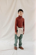 Load image into Gallery viewer, Fin &amp; Vince - Organic Primary Turtleneck - Gingerbread