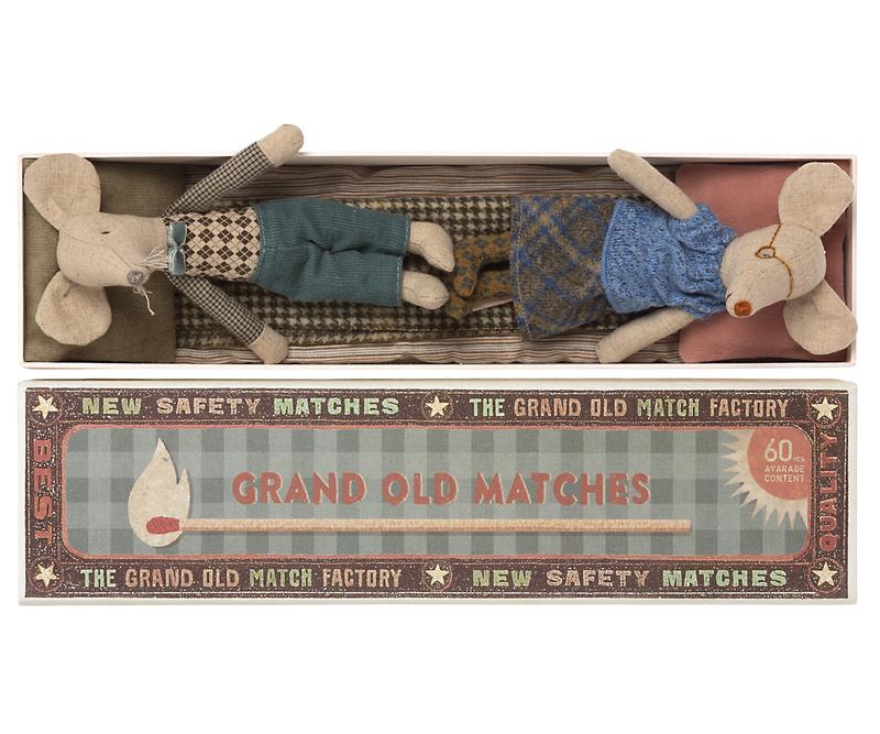 Maileg - Grandma & Grandpa Mice in Matchbox