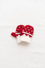 Load image into Gallery viewer, Fin &amp; Vince - Holiday Mittens - Chili