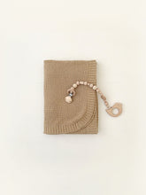 Load image into Gallery viewer, Quincy Mae - Organic Chunky Knit Baby Blanket - Honey