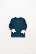 Load image into Gallery viewer, Fin &amp; Vince - Organic Waffle Henley Top - Ocean