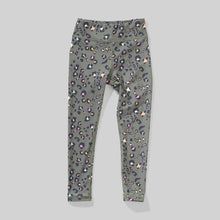 Load image into Gallery viewer, Munsterkids - Olive Leo Leggings - Olive Leopard Potion