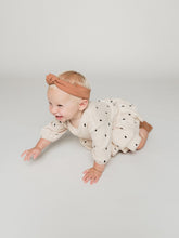 Load image into Gallery viewer, Quincy Mae - Organic Cotton Gauze Rosie Romper - Natural