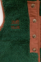 Load image into Gallery viewer, Fin &amp; Vince - Sherpa Vest - Fern