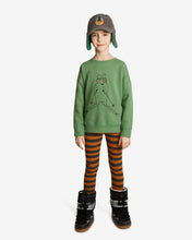 Load image into Gallery viewer, Nadadelazos - Organic Sweatshirt - Skiing Bear