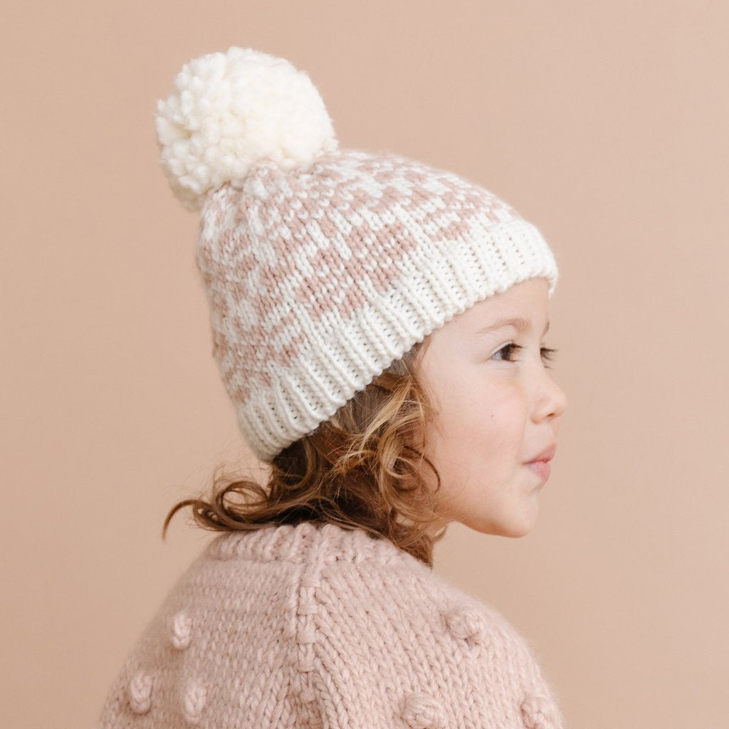 The Blueberry Hill - Snowfall Hat - Blush