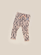 Load image into Gallery viewer, Tiger Rib Legging With Lettuce Edge - Peach
